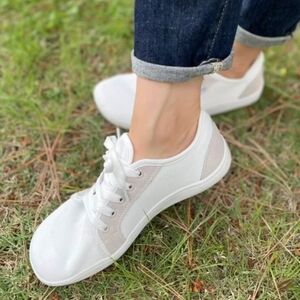 Hobibear Bugle White Barefoot Shoes Women's Sz EU 40 US 9 Sneakers Lace Up